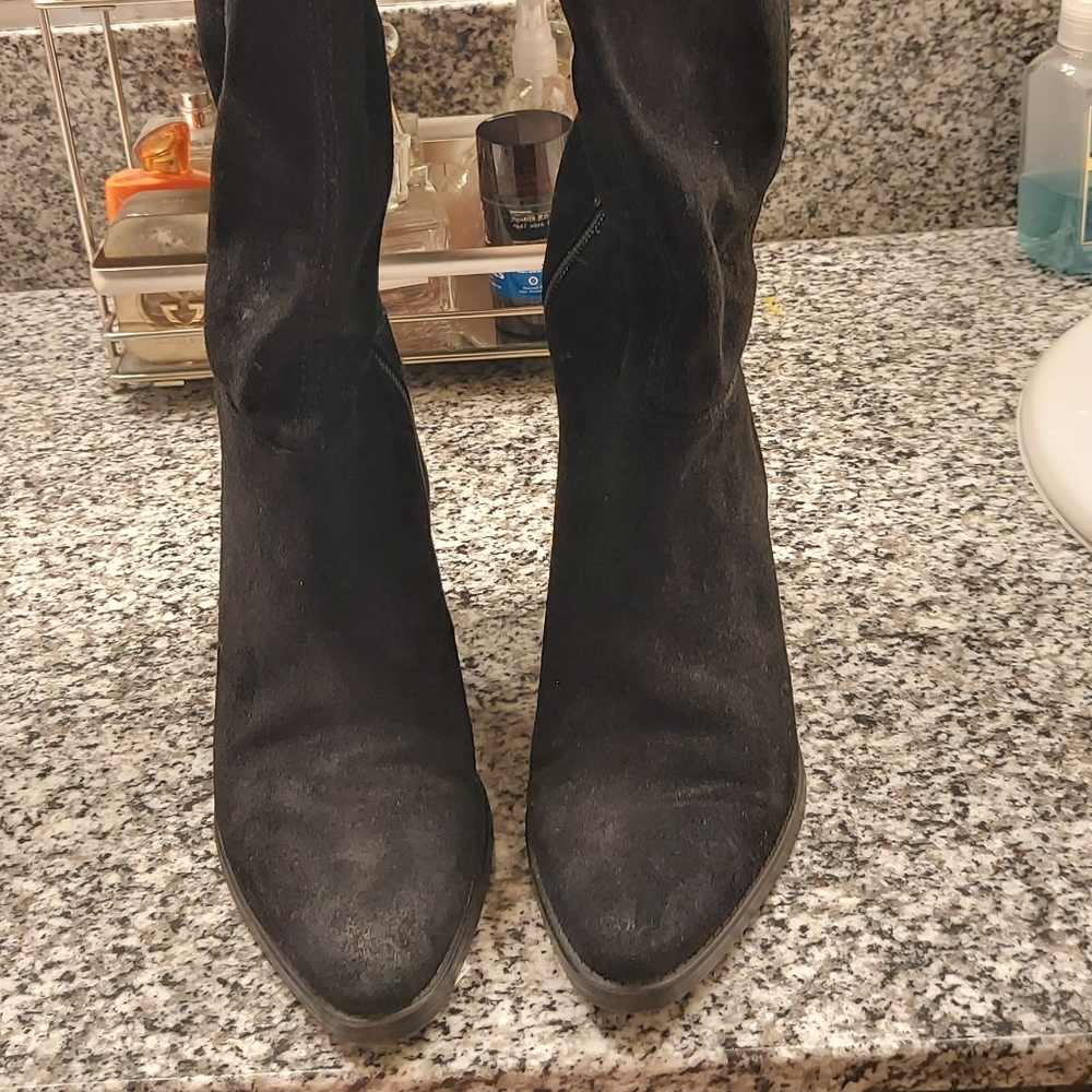 Naturalizer knee High boots for wide calf